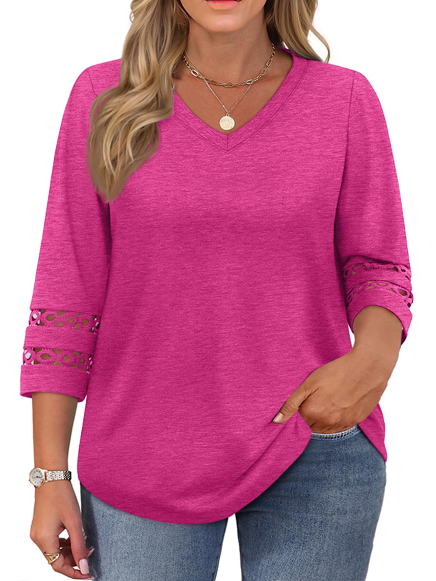 WellSize 3/4 Sleeve Womens Plus Size Tops V Neck Trendy Tunic Blouses Curved Hem Casual Shirts
